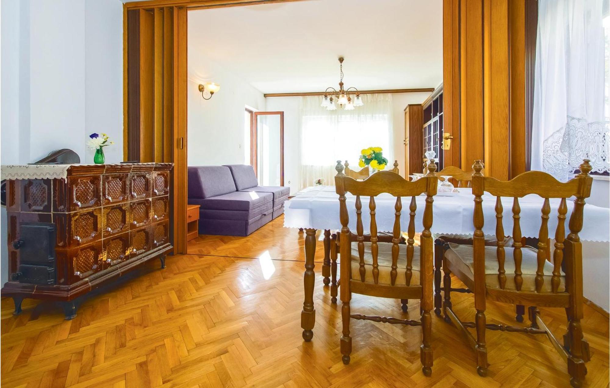 Lovely Apartment In Podstrana With Kitchen Zewnętrze zdjęcie